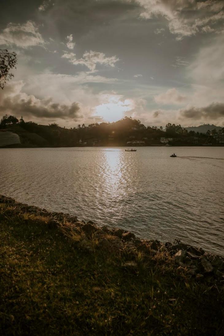 Botanico Hotel Boutique Guatape El Penol  Bagian luar foto